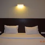 Puri Waves